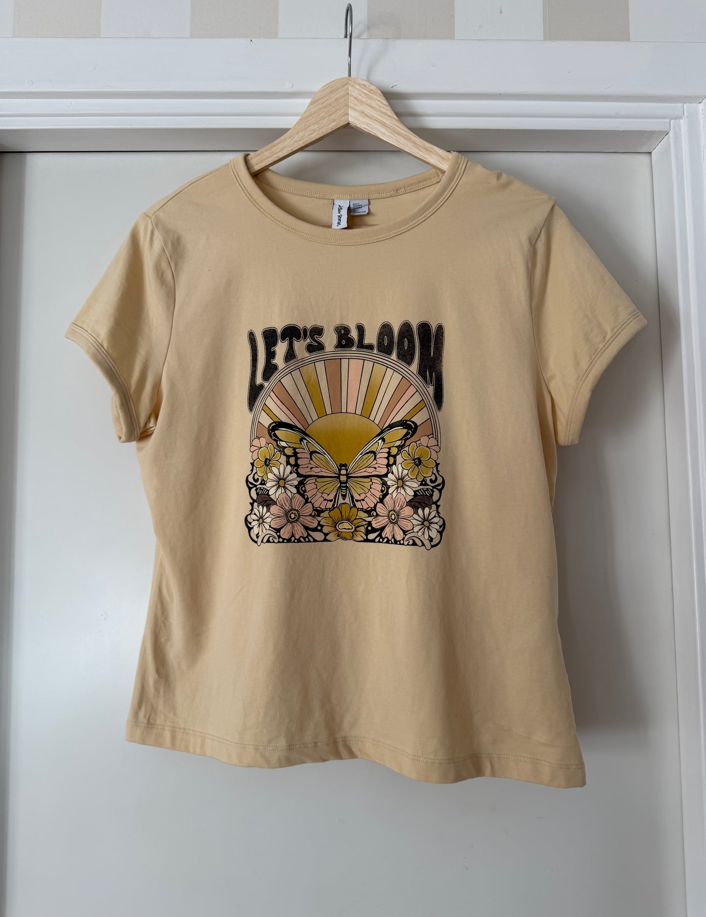 T-shirt, &Other Stories