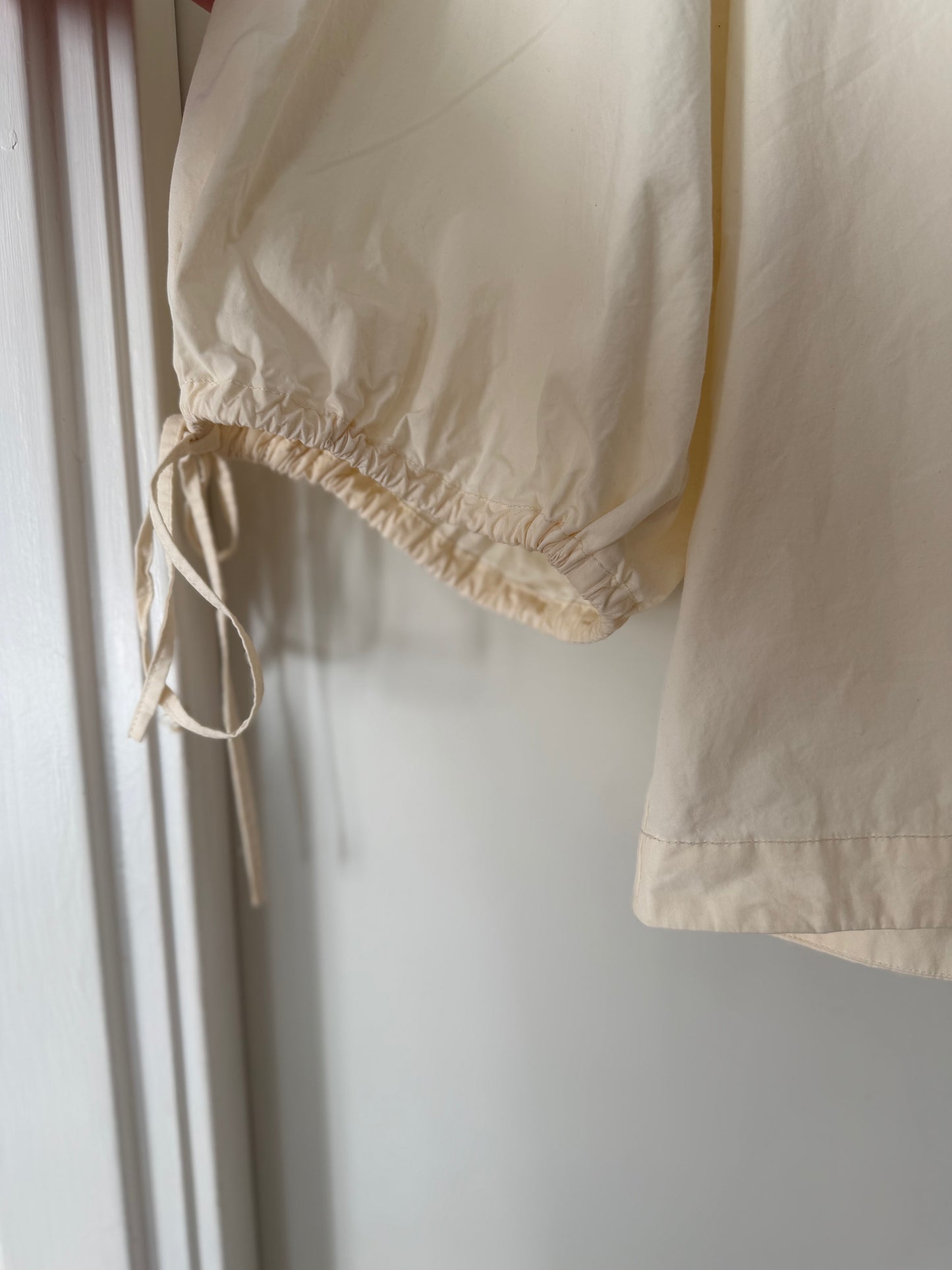Blus, Rodebjer